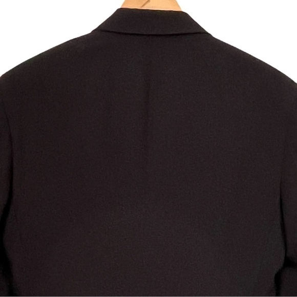 Neil Allyn Men’s Black Tuxedo Jacket Size 36R - Picture 4 of 10